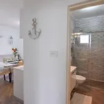 Apartment Pocrnja Rogoznica (Sibenik-Knin)