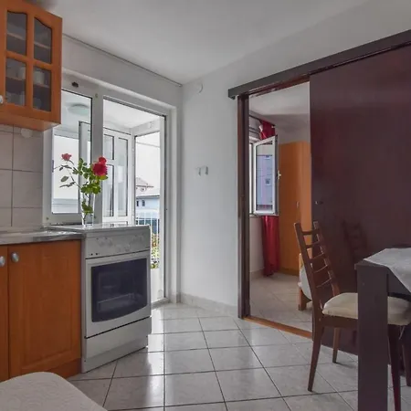 Pocrnja Apartment Rogoznica (Sibenik-Knin)
