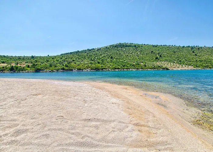 Pocrnja Apartman Rogoznica